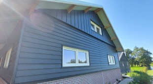 Nieuwbouw schuur Broeksterwoude